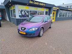SEAT Leon - 1.6 Stylance/CAMO KLEUR