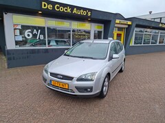 Ford Focus Wagon - 1.6-16V Futura/TREKHAAK