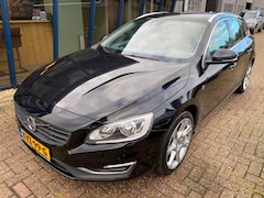 Volvo V60 - 2.0 T3 Ocean Race LEER / NAVI / 18 '' VELGEN