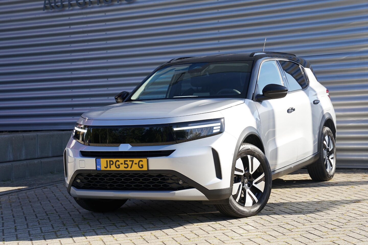 Opel Frontera - 1.2T Hybr GS Aut 7-Zit Ecc Cruise Carplay PDC Navi Camera - AutoWereld.nl