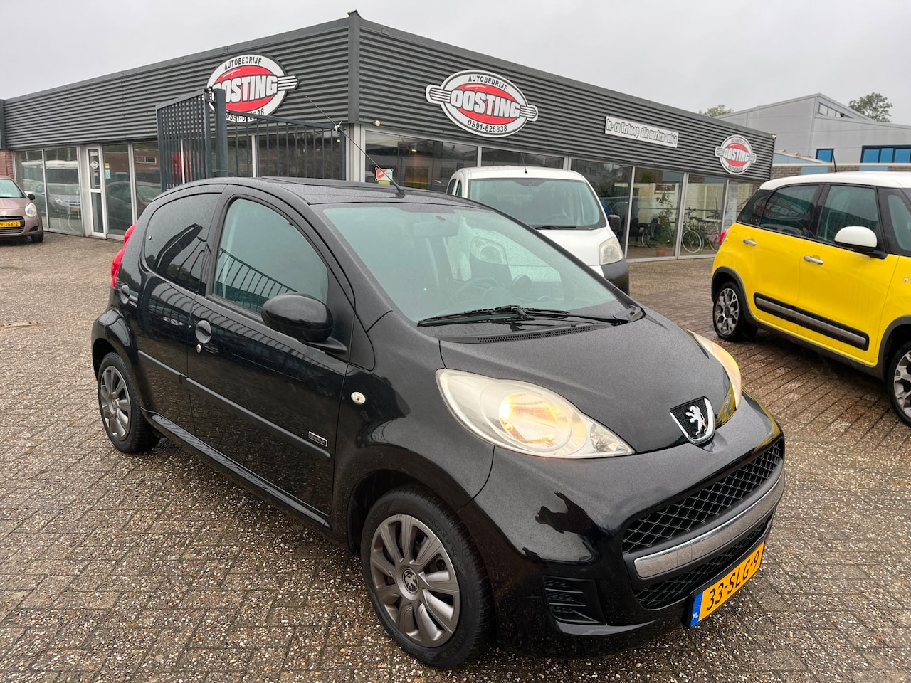 Peugeot 107 - 1.0-12V Sportium(st-bekr,airco,5drs,open-dakje,bj11,3499,-) - AutoWereld.nl