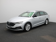 Skoda Octavia Combi - 2.0 CRTDI 110kW DSG7 Clever | Automaat | Stoelverwarming | Achteruitrijcamera | Parkeersen