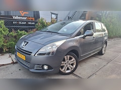 Peugeot 5008 - 1.6 THP Family 7p