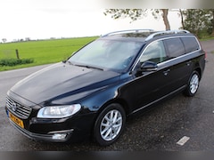 Volvo V70 - 2.0 D3 Polar+ // AUTOMAAT / LEER / DAKJE //