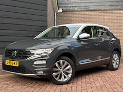Volkswagen T-Roc - 1.5 TSI Sport | Trekhaak | Navi | 150pk | ACC | PDC