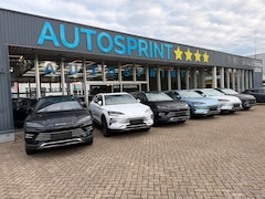 BYD Seal U - 1.5 DM-i FWD 40 X OP VOORRAAD IN ALLE KLEUREN GELIJK LEVERBAAR