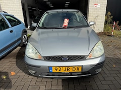 Ford Focus - 1.8-16V Trend