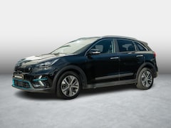Kia e-Niro - DynamicPlusLine 64 kWh SOH 97, 2 % |Stoel en stuurverwarming | Schuif/-kanteldak | Achteru