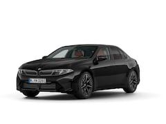 BMW i3 - 50 xDrive | First Edition | M Sportpakket | Verlichte Iconic Glow Grille | Panoramadak | H