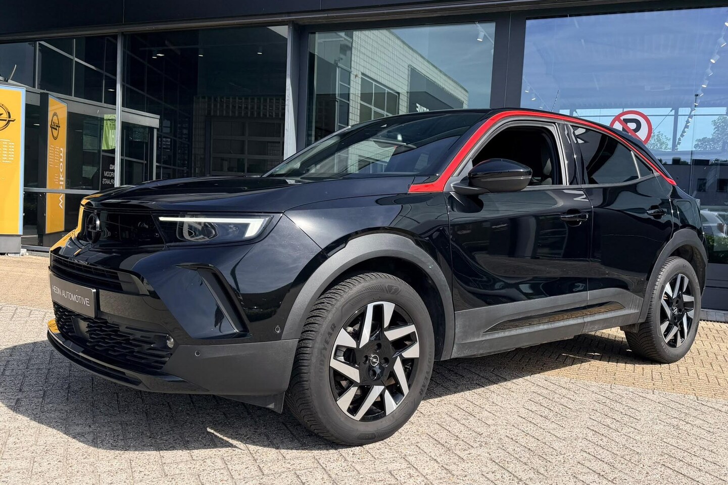 Opel Mokka-e - GS Line 50-kWh 11kw bl. | SOH 97,7% | Navigatie via App | Camera | Climate control | Cruis - AutoWereld.nl