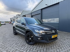 Volkswagen Tiguan - 1.4 TSI Sport&Style Lounge Edition Navi/Camera/AC