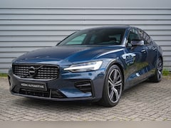 Volvo S60 - 2.0 B3 R-Design | Trekhaak | Panoramadak | Pilot assist | Dode hoek detectie