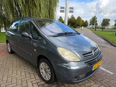Citroën Xsara Picasso - 2.0i-16V Caractère Acc Sensors Trekhaak