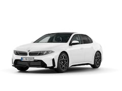 BMW i3 - 50 xDrive First Edition | M Sportpakket | Innovation Pack | Digital Pack | Harman Kardon