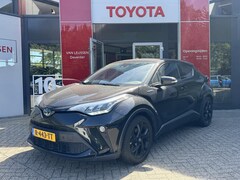 Toyota C-HR - 2.0 Hybrid Dynamic Black Edition ADAPTIVE CRUISE PARKEERCAMERA AFNEEMBARE TREKHAAK