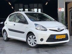 Toyota Aygo - 1.0 VVT-i Comfort|Trekhaak|Airco|El.Ramen|5 deur