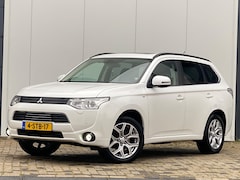 Mitsubishi Outlander - 2.0 PHEV instyle+