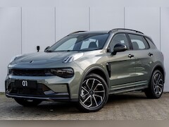 Lynk & Co 01 - 276PK Core | UIT VOORRAAD LEVERBAAR | Achteruitrijcamera | LED Koplampen | Adaptieve Cruis
