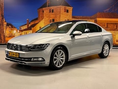 Volkswagen Passat - 1.4 TSI ACT Highline Aut Panodak Leer Carplay