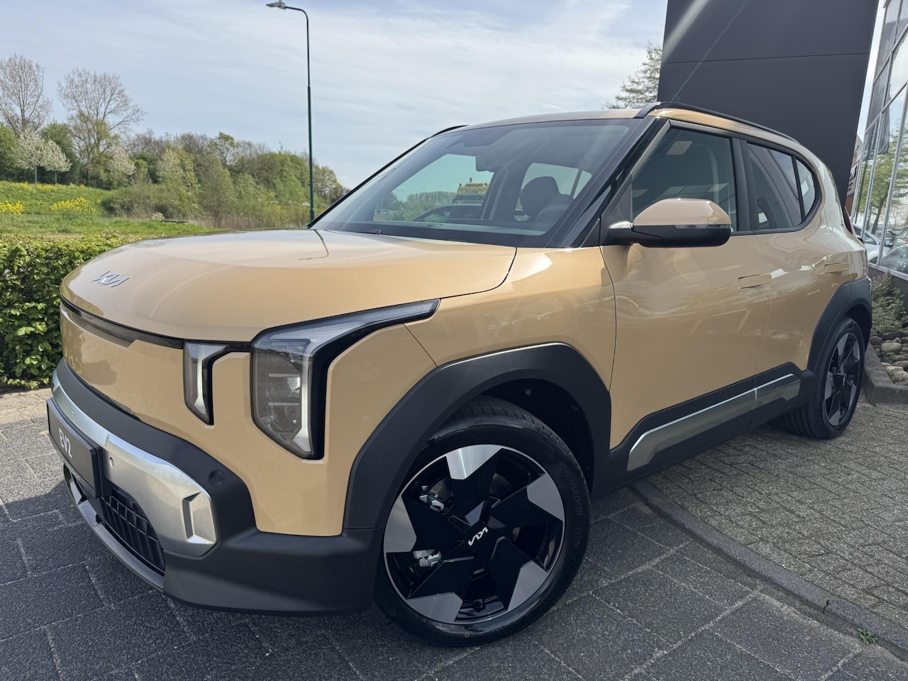Kia EV2 - Plus 42.2 kWh 4p. Plus 42.2 kWh 4p. , Snel Leverbaar!, Inclusief 2000 Euro Inruilpremie, Complete Uitvoering - AutoWereld.nl