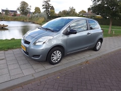 Toyota Yaris - 1.0 VVTi Acces Limited