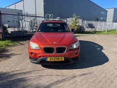 BMW X1 - SDrive20i Upgrade Edition AUTOMAAT PANORAMA DAK