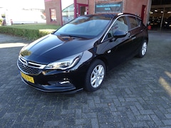 Opel Astra - 1.0 Business+/Airco/Apk 12-12-2027