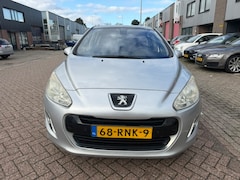 Peugeot 308 - 1.6 VTi Première