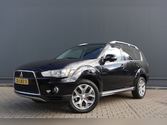 Mitsubishi Outlander - 2.4 Instyle NAVI/SCHUIF-KANTEL