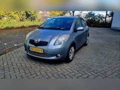 Toyota Yaris - 1.3 VVTi Sol