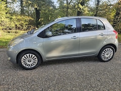 Toyota Yaris - 1.3 VVTi Sol MMT