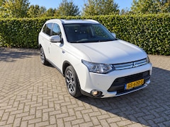 Mitsubishi Outlander - 2.0 PHEV Limited Edition X-Line