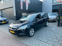 Ford Focus Wagon - 1.6 Comfort 1e Eigenaar Airco NAP APK 1 Jaar