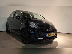 Toyota Aygo - 1.0 VVT-i Black-Edition 5-Drs Airco