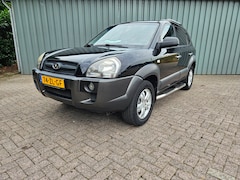 Hyundai Tucson - 2.0i Active Joy