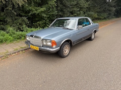 Mercedes-Benz 200-280 (W123) - 280 CE