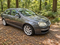 Volkswagen Jetta - 1.4 TSI Comfortline Business
