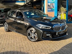 BMW 1-serie - 118i Executive Edition 2020 AUT NAVI NAP 1e Eig