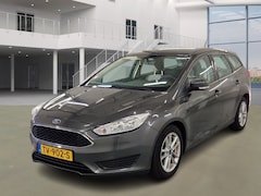 Ford Focus Wagon - 1.0 Titanium