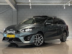 Kia Cee'd Sportswagon - Ceed 1.6 GDI PHEV DynamicLine | Panoramadak | Achteruitrijcamera | Navigatie | Apple CarPl