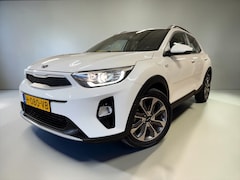Kia Stonic - DynamicLine NL AUTO NAP NAVI/CAMERA CARPLAY ANDROID AIRCO CRUISE TREKHAAK FABRIEKSGARANTIE