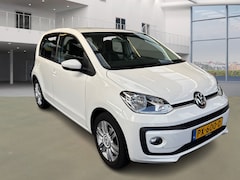 Volkswagen Up! - 1.0 BMT high up / NL AUTO / CAMERA / CRUISE
