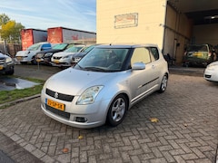 Suzuki Swift - 1.5 Exclusive