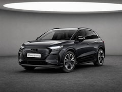 Audi Q4 e-tron - S edition performance 82 kWh 286 PK · Tech plus · Trekhaak elek. wegklapbaar · MMI Bijrijd