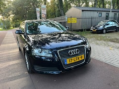 Audi A3 Sportback - 1.8 TFSI Attraction Pro Line