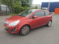 Opel Corsa - 1.4-16V Design Edition navigatie LM org NL