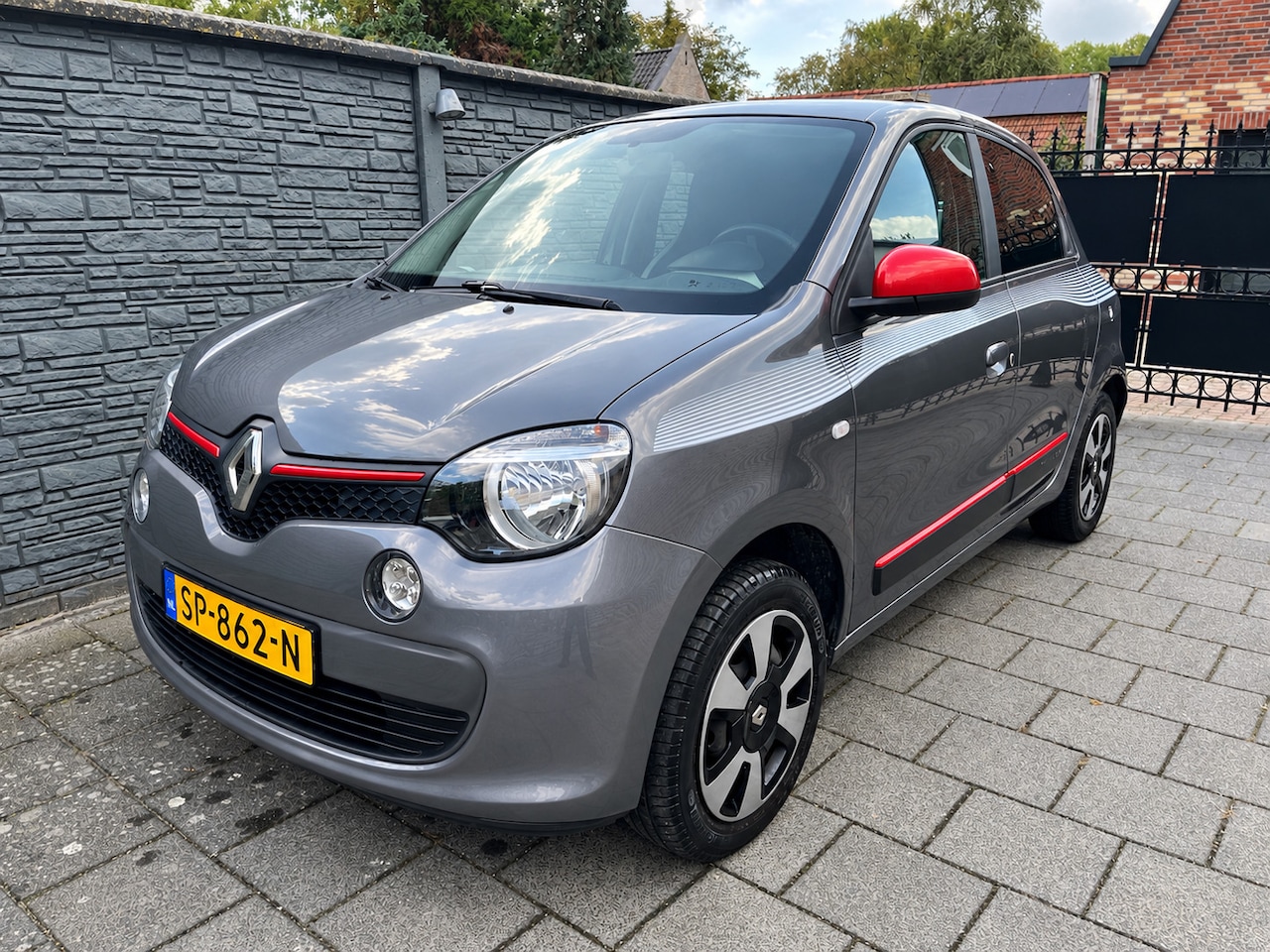 Renault Twingo - 1.0 SCe Collection 50 dkm nap airco - AutoWereld.nl