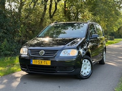Volkswagen Touran - 1.6-16V FSI Business | NAP + Cruise control + Airco Nu € 2.475,