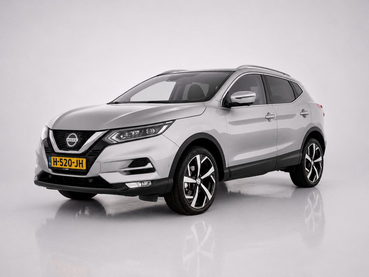 Nissan Qashqai - 1.3 DIG-T Tekna Glass roof - AutoWereld.nl
