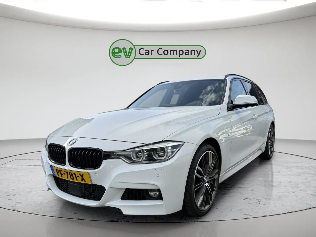 BMW 3-serie Touring - 340i xDrive Centennial High Executive | Panoramadak | Headup | Memory Seats | Adapt. Cruis - AutoWereld.nl